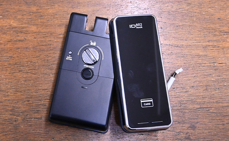 ⑤鍵の閉め忘れや紛失を防ぐ→スマートキー